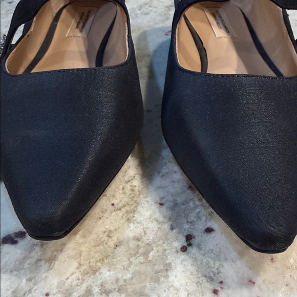 ANTONIO MELANI Elegant Navy Heels - Picture 4 of 11